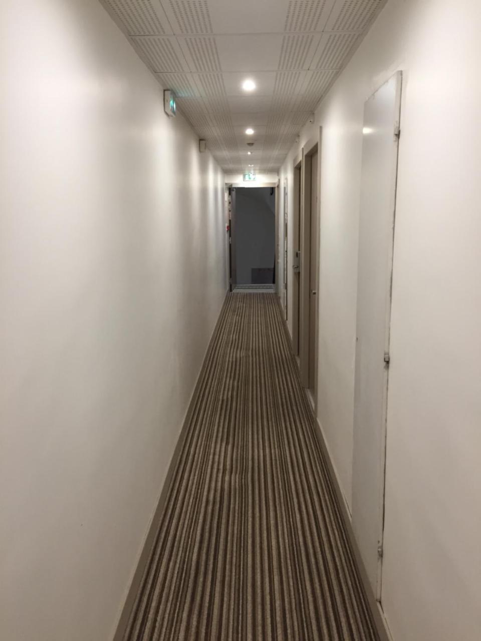 Hotel Des Arcades Reims Zewnętrze zdjęcie