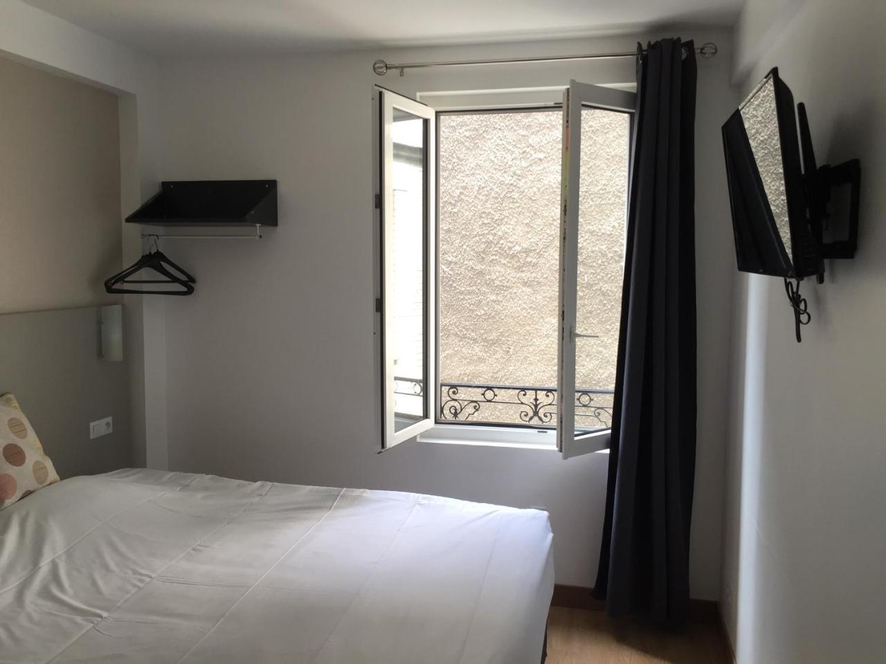 Hotel Des Arcades Reims Zewnętrze zdjęcie